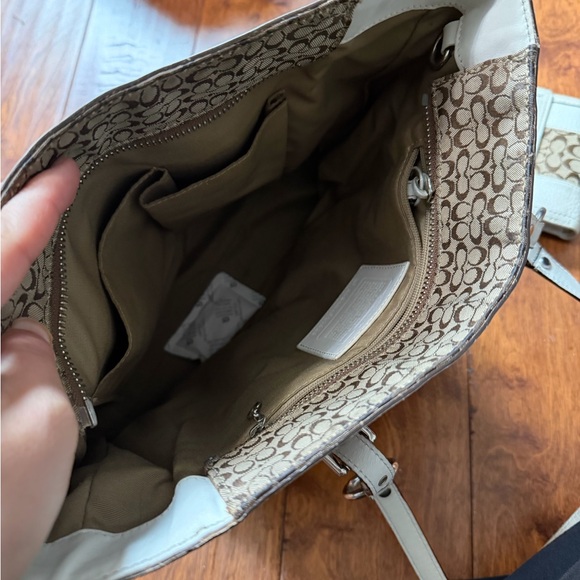 Coach Brown and Cream Signature bag with wallet - Picture 8 of 8